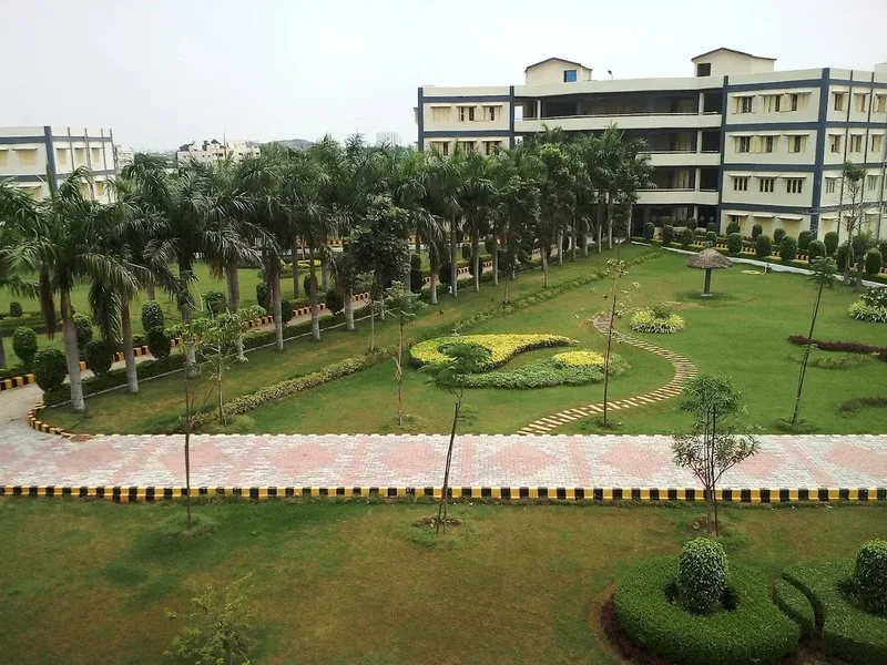 Prince Shri Venkateshwara Padmavathy Engineering College