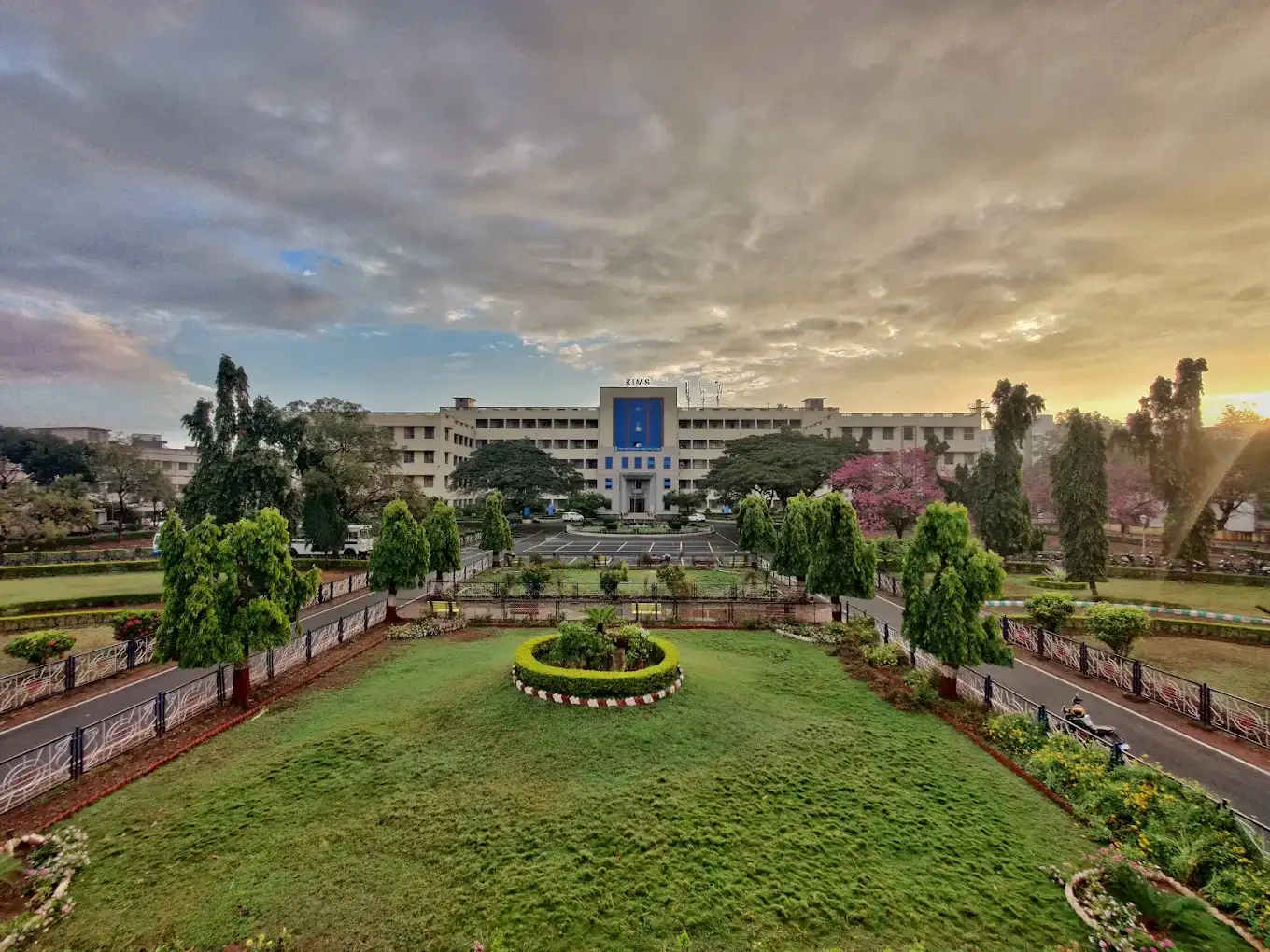  KARNATAKA INSTITUTE OF MEDICAL SCIENCES