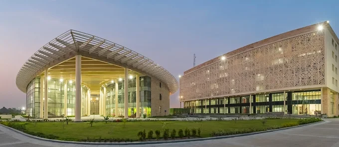 Amity University, Kolkata