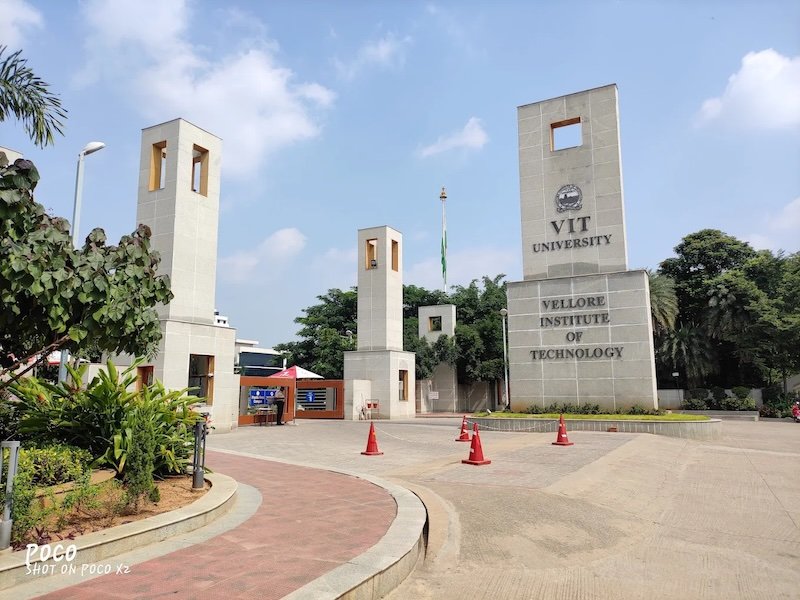 SRM campus